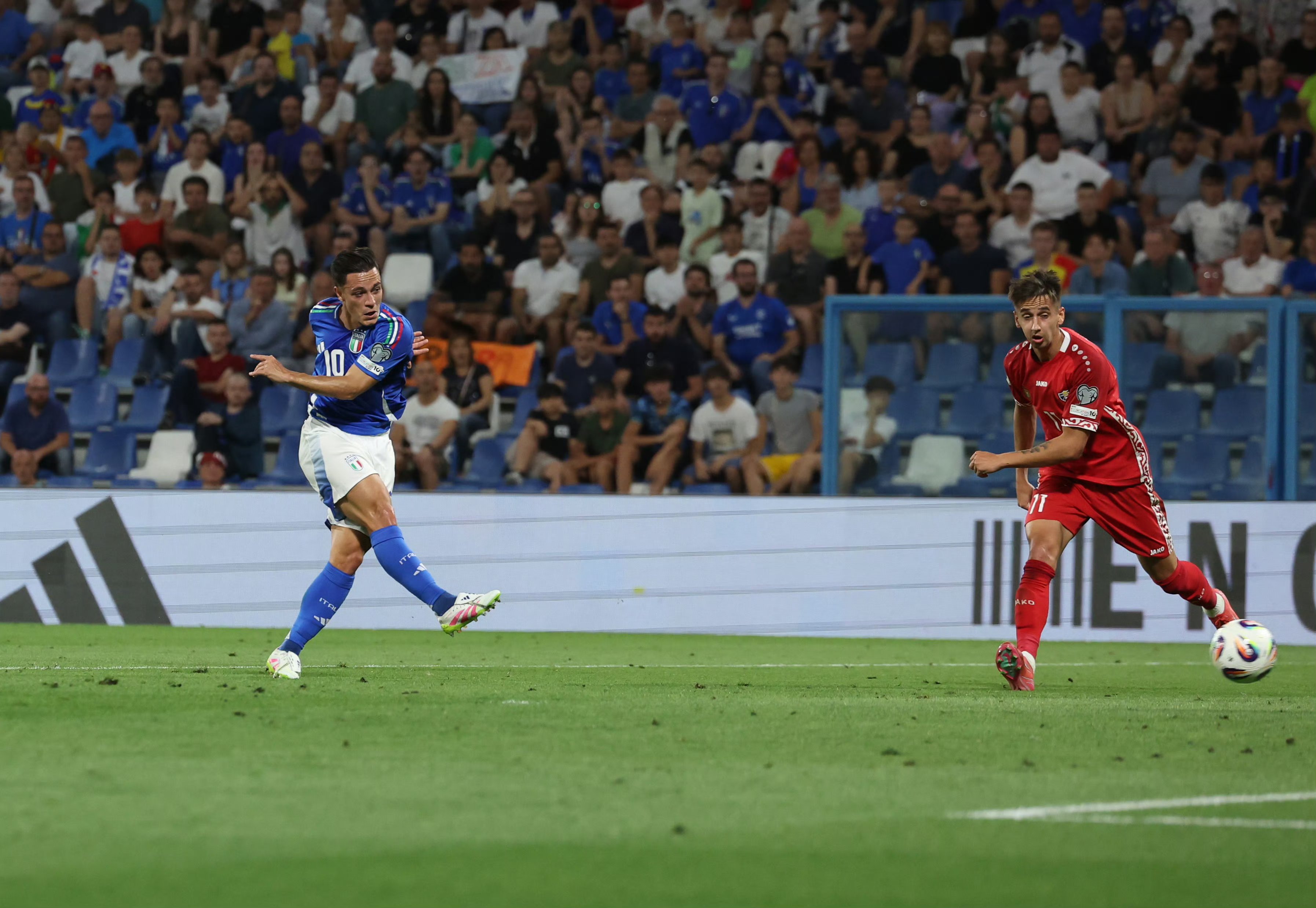 开云在线-萨索罗主场绝杀拉齐奥，意甲保级形势出现曙光