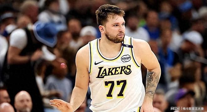 开云APP-锡耶纳队士气正佳，期待继续保持胜利势头(美国暂停乌克兰援助原因)