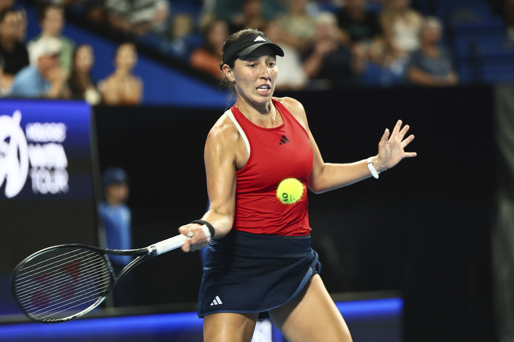 澳大利亚队员表现出色,成为焦点人物 澳大利亚队员表现出色,成为焦点人物